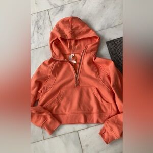 New Lululemon scuba quartet zip in size extra small  / small